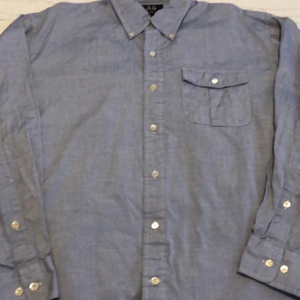 Willis & Geiger Outfitters Blue ButtonSown Mens Size 17.5”, 35 - Picture 2 of 15